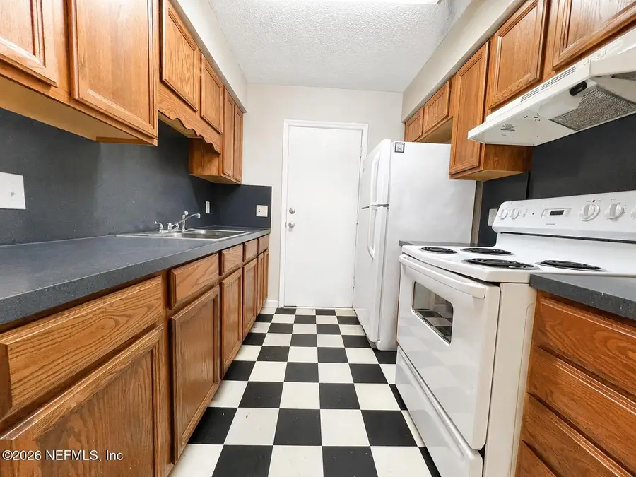 7913 Jasper Avenue, Jacksonville, FL 32211 - #2
