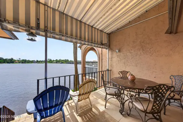 5375 Ortega Farms Boulevard #102, Jacksonville, FL 32210