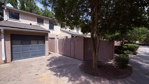 5568 La Moya Avenue #10, Jacksonville, FL 32210