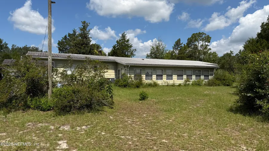 304 Dawn Avenue, Interlachen, FL 32148 - #2
