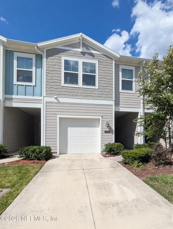 1329 Salt Ridge Avenue, Jacksonville, FL 32218
