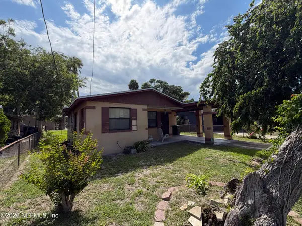 608 S Caroline Street, Daytona Beach, FL 32114