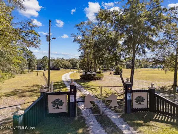 11 The Oaks Ranch Road, Green Cove Springs, FL 32043