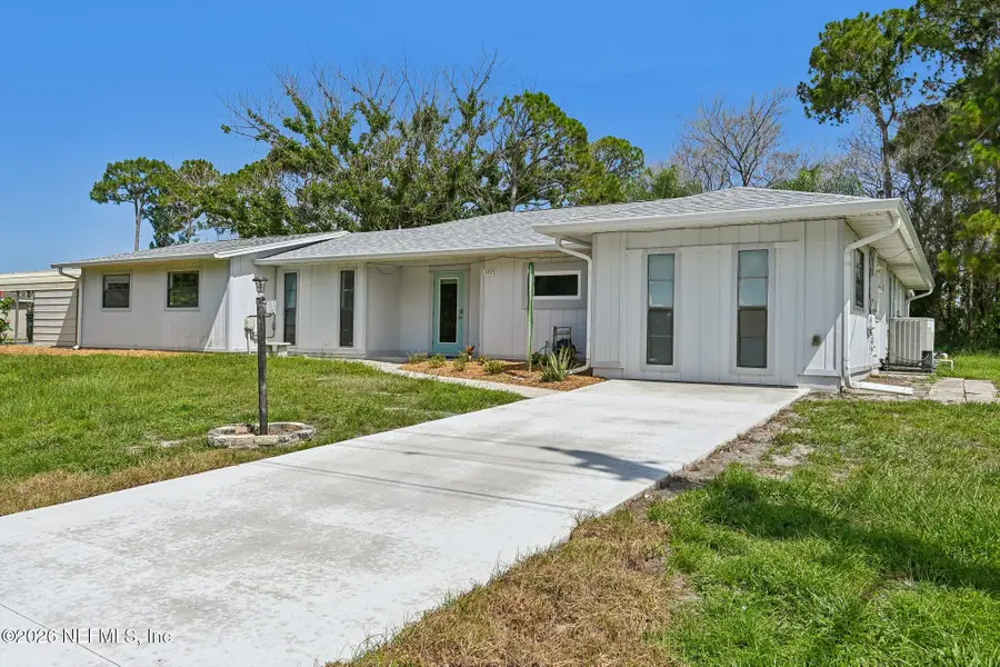 322 SE Walters Terrace, Port Saint Lucie, FL 34983 - #2