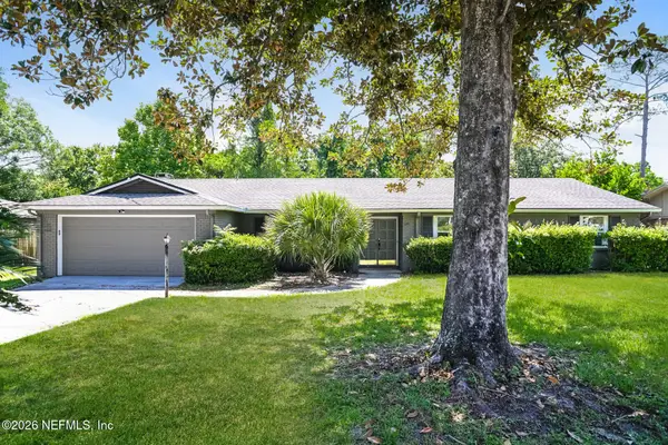 1141 Alderman E Road, Jacksonville, FL 32211