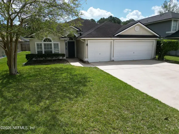 1316 E Chinaberry Court, St. Johns, FL 32259