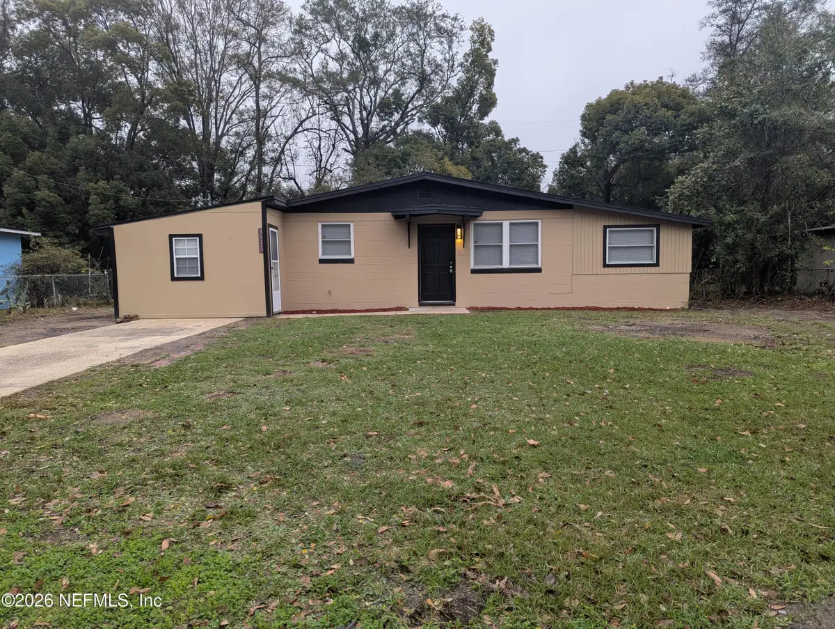 3917 Macgregor Drive, Jacksonville, FL 32210 - #1