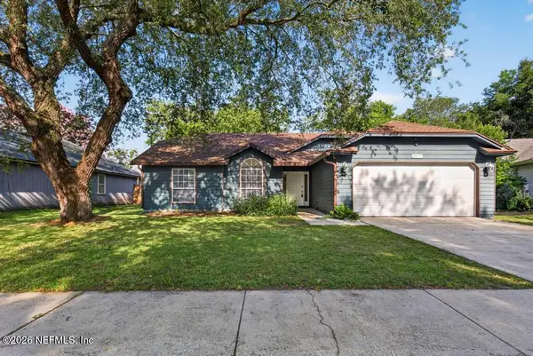 3472 Charmont Drive, Jacksonville, FL 32277
