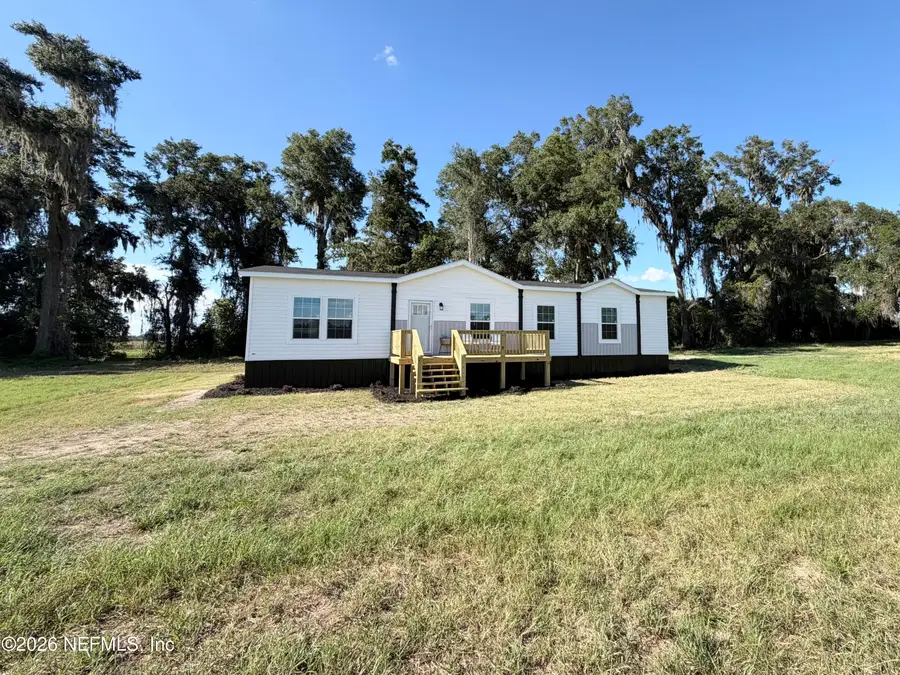 13543 SW 195th Avenue, Brooker, FL 32622 - #2