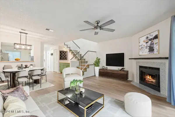 7701 Baymeadows W Circle #1124, Jacksonville, FL 32256