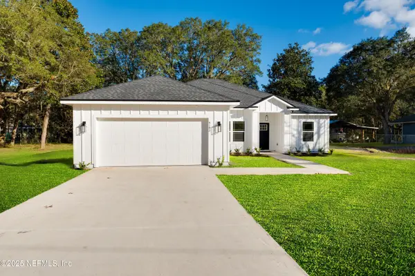 26 Bitterroot Avenue, Middleburg, FL 32068
