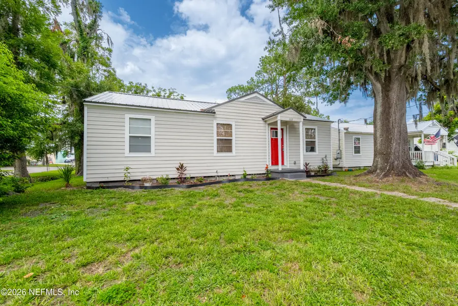 137 W Washington Street, Starke, FL 32091 - #2