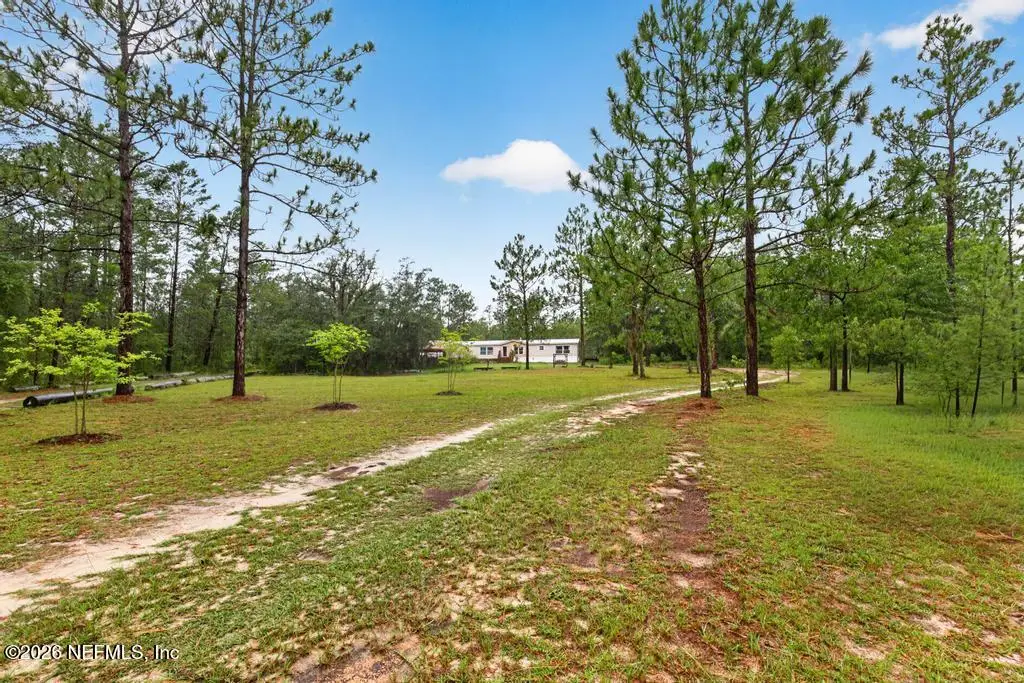 197 Melrose Landing Drive, Hawthorne, FL 32640 - #1