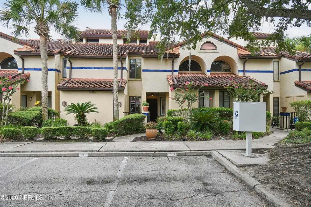 3809 Lavista Circle #210, Jacksonville, FL 32217 - #1