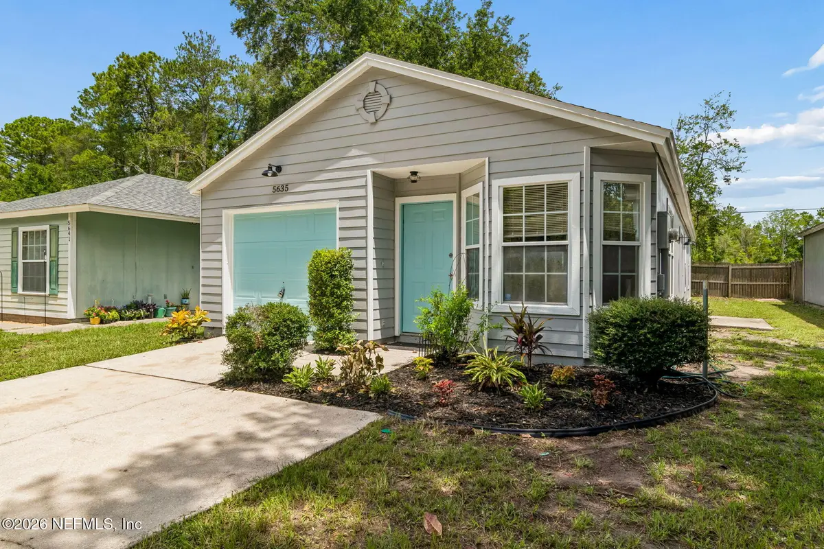 5635 Ellis Trace Drive, Jacksonville, FL 32205 - #1
