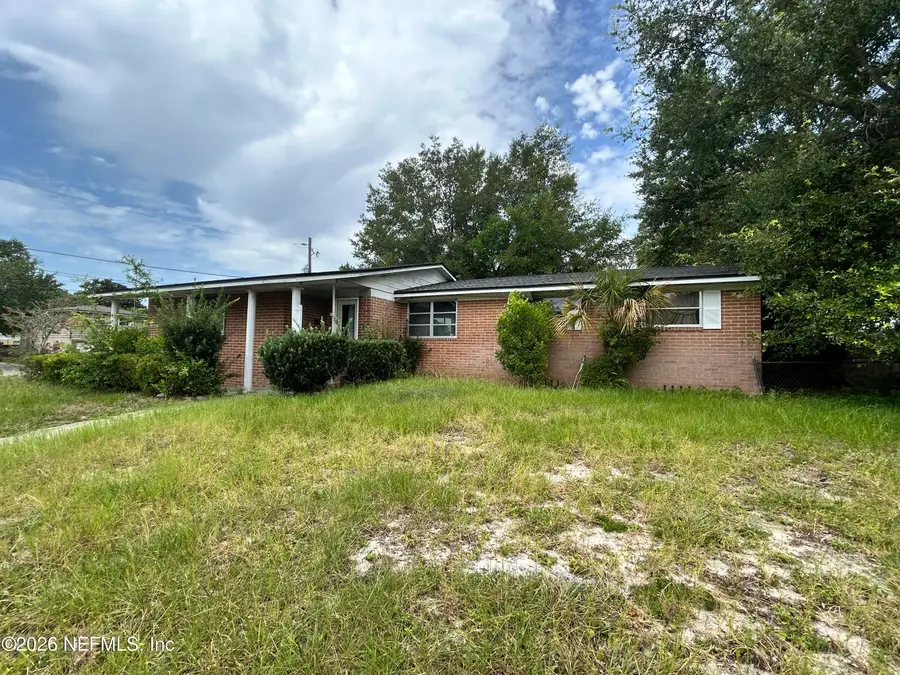 5820 Porsche Road, Jacksonville, FL 32244 - #2