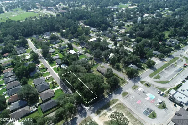 1525 Center Street, Green Cove Springs, FL 32043