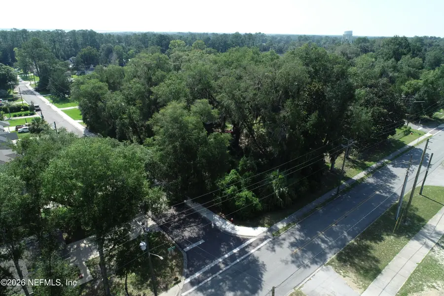 1525 Center Street, Green Cove Springs, FL 32043 - #3