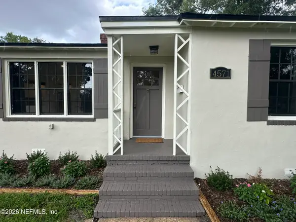 4571 Pinewood Avenue, Jacksonville, FL 32207