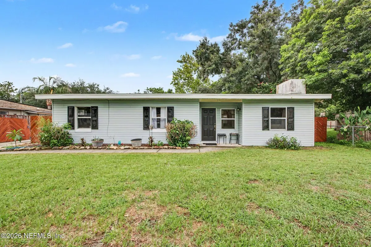 231 1st Street, Chuluota, FL 32766 - #1