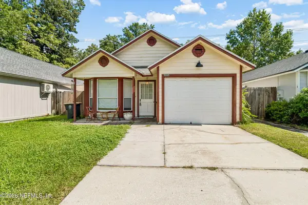 5065 Knightsbridge N Circle, Jacksonville, FL 32244