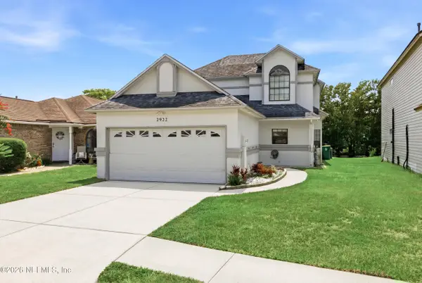 2922 Lantana Lakes E Drive, Jacksonville, FL 32246