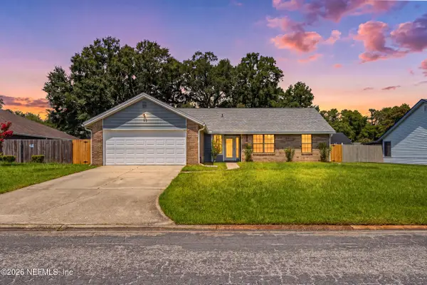 596 Robert Livingston Street, Orange Park, FL 32073