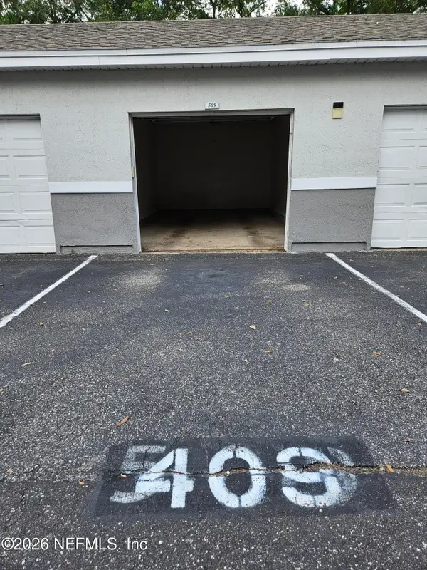 3591 Kernan S Boulevard #323, Jacksonville, FL 33224