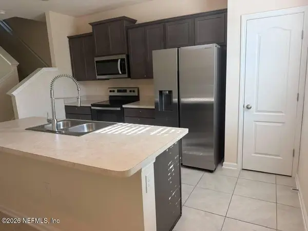 884 Rotary Rd Road, Jacksonville, FL 32211