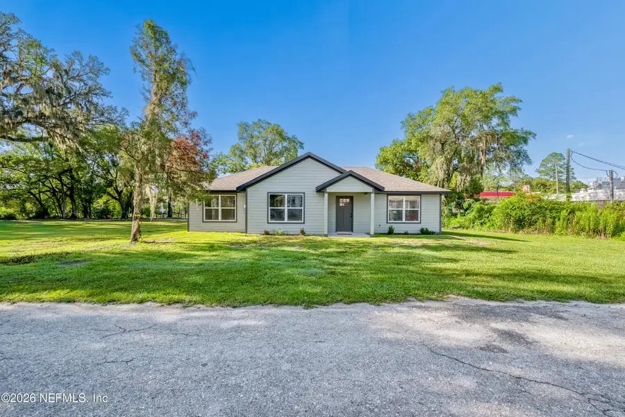 570 SW 5th Street, Lake Butler, FL 32054 - #3