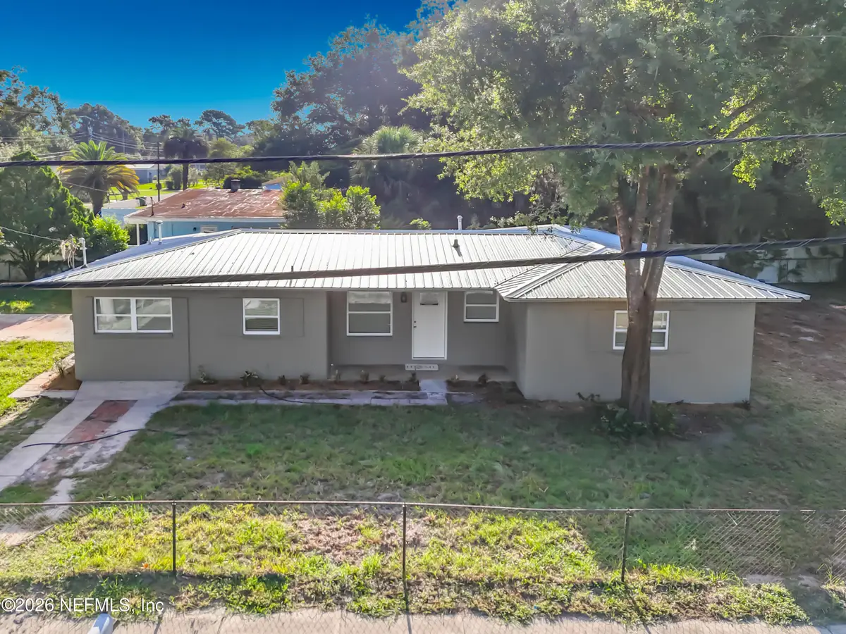 401 Husson Avenue, Palatka, FL 32177 - #1