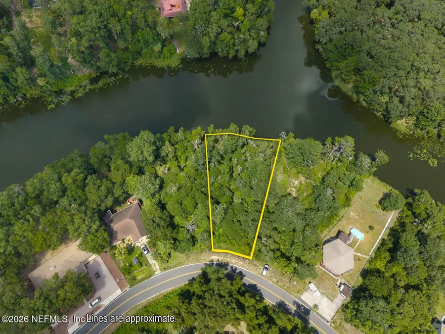 232 Lakeview Drive, Satsuma, FL 32189 - #2