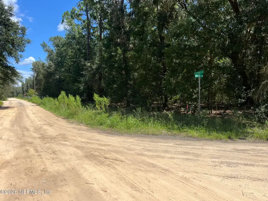 106 Bayberry Drive, Hawthorne, FL 32640 - #3