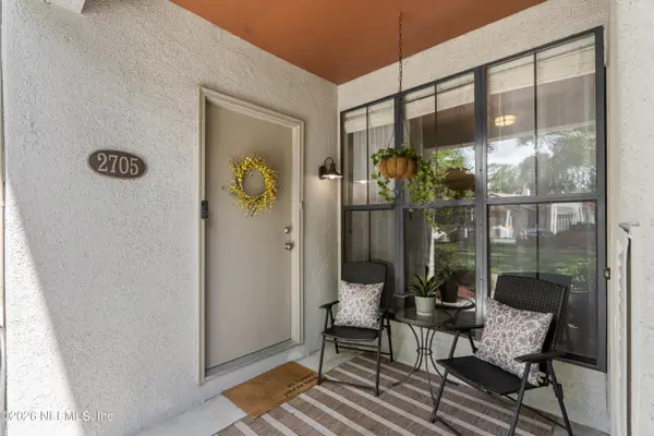 2705 Wood Hill Drive #2705, Jacksonville, FL 32256