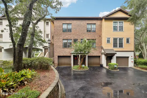9823 Tapestry Park Circle #303, Jacksonville, FL 32246