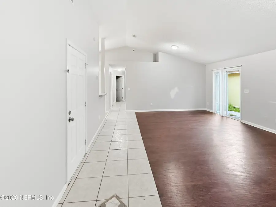 10725 Meadowlea Drive, Jacksonville, FL 32218 - #3
