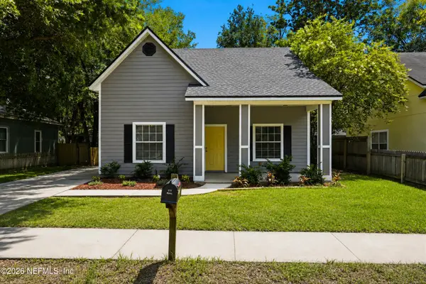 2152 Sessions Lane, Jacksonville, FL 32207