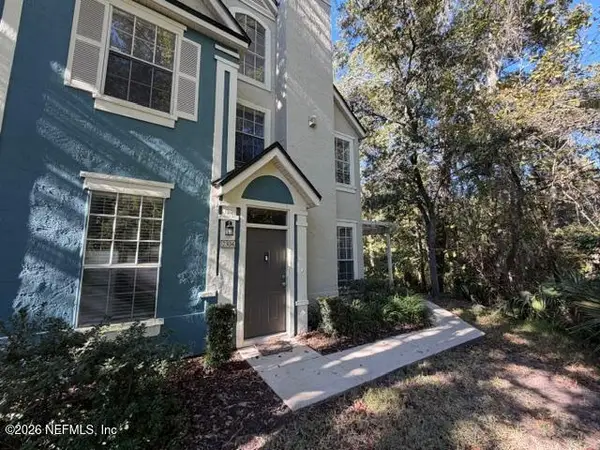 13703 Richmond Park N Drive #2304, Jacksonville, FL 32224