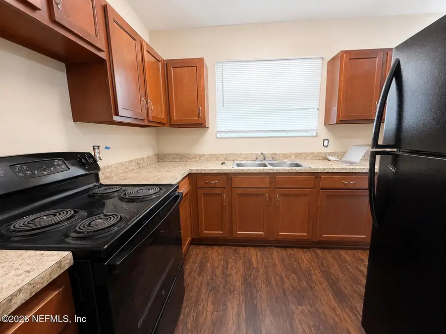 5211 Santa Monica N Boulevard, Jacksonville, FL 32207 - #2