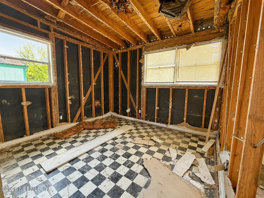 5211 Santa Monica N Boulevard, Jacksonville, FL 32207 - #3