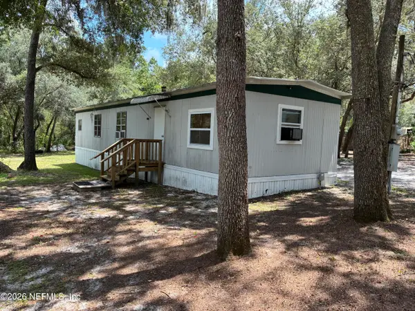 932 S County Rd 21, Hawthorne, FL 32640