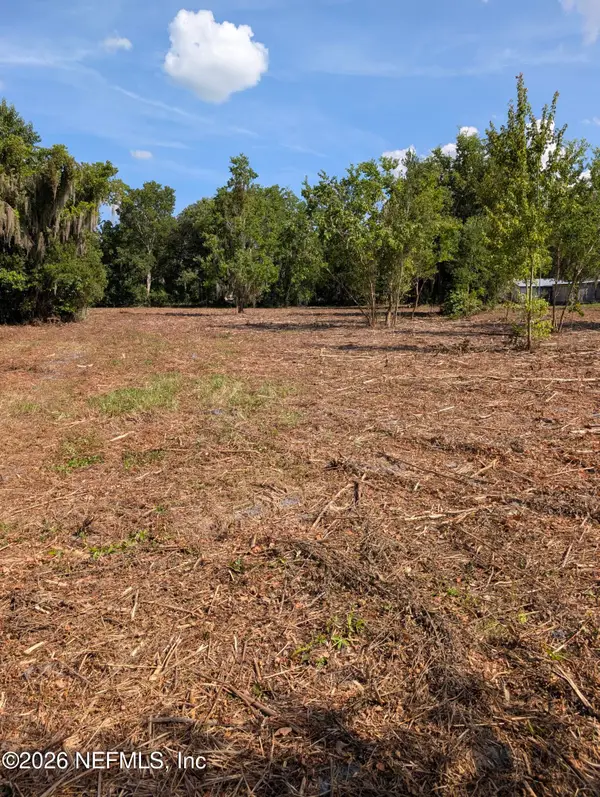 1425 Lee Road, St. Johns, FL 32259
