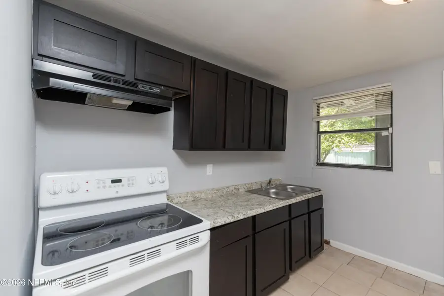 1598 W 33rd Street, Jacksonville, FL 32209 - #3