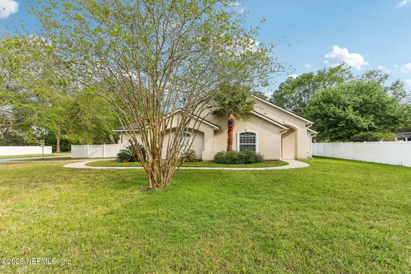 200 Nottingham W Drive, St. Johns, FL 32259