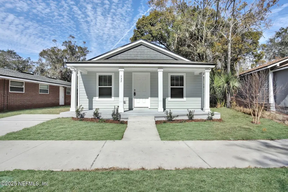 137 W 23rd Street, Jacksonville, FL 32206 - #1