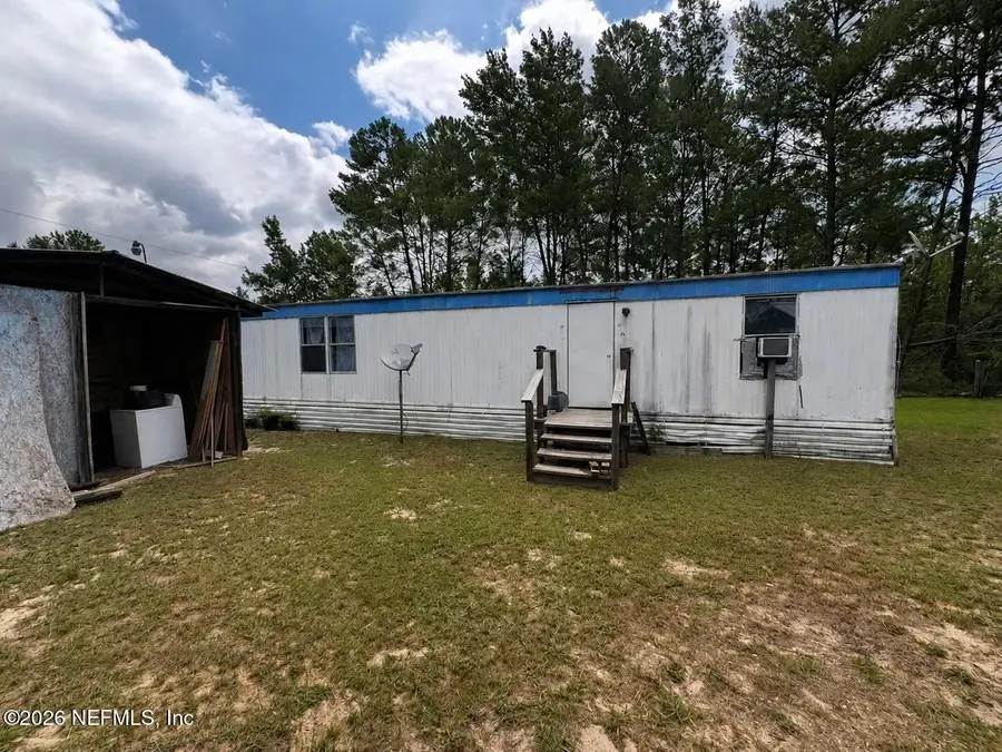 111 Ontario Street, Interlachen, FL 32148 - #2