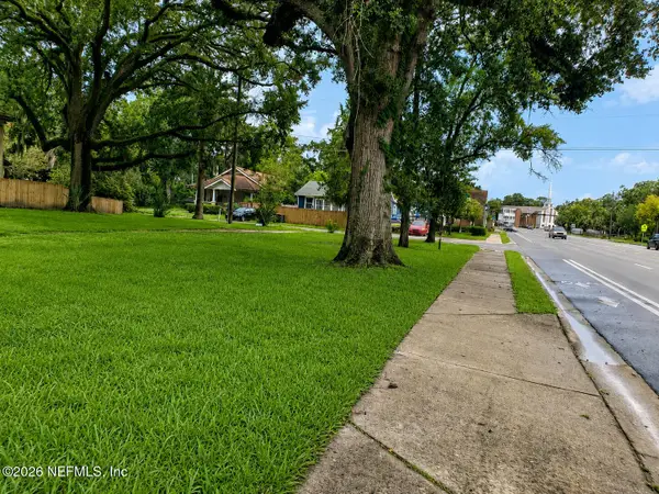 4845 Sunderland Road, Jacksonville, FL 32210