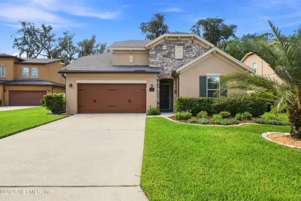 598 Amber Creek Drive, Jacksonville, FL 32218