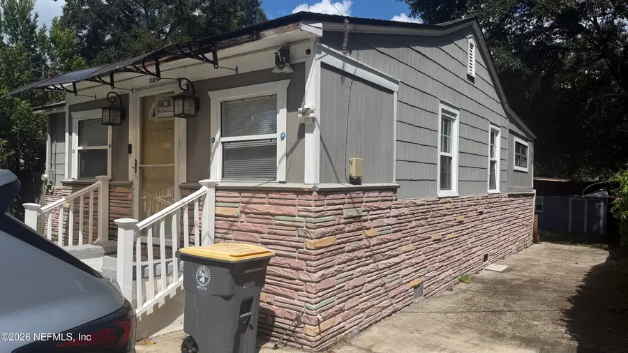 285 E 46th Street, Jacksonville, FL 32208 - #3