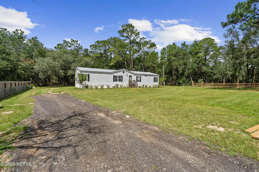 141 Cherokee Drive, Interlachen, FL 32148 - #2